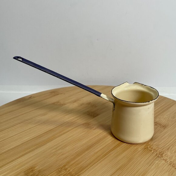 Vintage Cream Blue Enamel Melting Pot Enamelware Butter Syrup Turkish Coffee - Picture 4 of 6